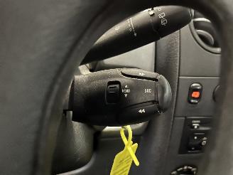 Citroën Berlingo Berlingo Cinqspace, Multispace MPV 1.6 16V (TU5JP4(NFU)) [80kW]  (10-2=
000/12-2011) picture 19