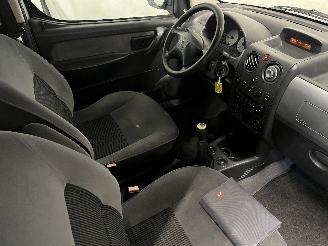 Citroën Berlingo Berlingo Cinqspace, Multispace MPV 1.6 16V (TU5JP4(NFU)) [80kW]  (10-2=
000/12-2011) picture 9