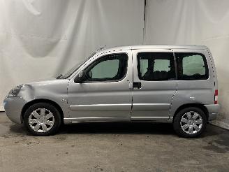 Citroën Berlingo Berlingo Cinqspace, Multispace MPV 1.6 16V (TU5JP4(NFU)) [80kW]  (10-2=
000/12-2011) picture 4