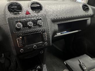 Volkswagen Caddy Caddy III (2KA,2KH,2CA,2CH) Van 1.6 TDI 16V (CAYE) [55kW]  (08-2010/05=
-2015) picture 20