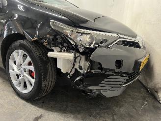 Toyota Auris Auris Touring Sports (E18) Combi 1.8 16V Hybrid (2ZRFXE) [100kW]  (07-=
2013/12-2018) picture 11