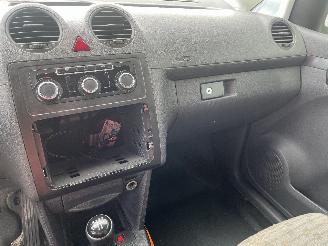 Volkswagen Caddy Caddy III (2KA,2KH,2CA,2CH) Van 1.6 TDI 16V (CAYE) [55kW]  (08-2010/05=
-2015) picture 15