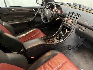 Mercedes CLK CLK (C208) Coupé 3.2 320 V6 18V (M112.940) [160kW]  (06-1997/06-2002=
) picture 13