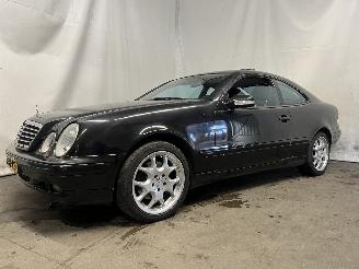 Mercedes CLK CLK (C208) Coupé 3.2 320 V6 18V (M112.940) [160kW]  (06-1997/06-2002=
) picture 2