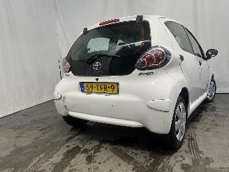 Toyota Aygo Aygo (B10) Hatchback 1.0 12V VVT-i (1KR-FE) [50kW]  (07-2005/05-2014) picture 5