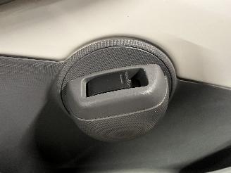 Toyota Aygo Aygo (B10) Hatchback 1.0 12V VVT-i (1KR-FE) [50kW]  (07-2005/05-2014) picture 19