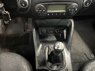 Hyundai Ix35 iX35 (LM) SUV 2.0 16V (G4KD) [120kW]  (01-2010/08-2013) picture 19