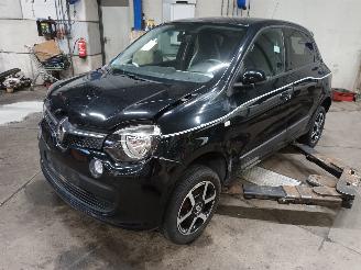 Autoverwertung Renault Twingo Twingo III (AH) Hatchback 5-drs 1.0 SCe 70 12V (H4D-400(H4D-A4)) [51kW=
]  (09-2015/04-2019) 2019