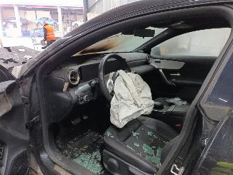 Mercedes Cla-klasse CLA (118.3) Sedan 1.3 CLA-200 Turbo 16V (M282.914) [120kW]  (03-2019/.=
=2E.) picture 5