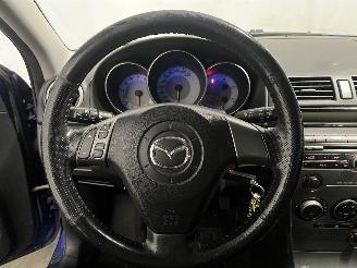Mazda 3 3 Sport (BK) Hatchback 1.6i 16V (Z627) [77kW]  (10-2003/06-2009) picture 14