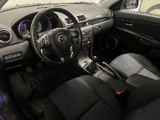 Mazda 3 3 Sport (BK) Hatchback 1.6i 16V (Z627) [77kW]  (10-2003/06-2009) picture 12