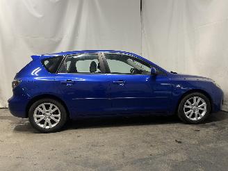 Mazda 3 3 Sport (BK) Hatchback 1.6i 16V (Z627) [77kW]  (10-2003/06-2009) picture 7