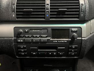 BMW 3-serie 3 serie Touring (E46/3) Combi 325i 24V (M54-B25(256S5)) [141kW]  (09-2=
000/09-2005) picture 17