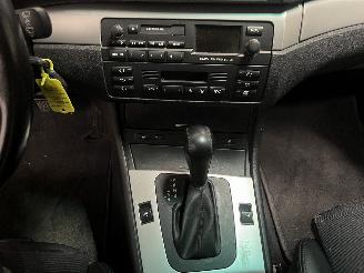 BMW 3-serie 3 serie Touring (E46/3) Combi 325i 24V (M54-B25(256S5)) [141kW]  (09-2=
000/09-2005) picture 16