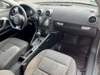 Audi A3 A3 (8P1) Hatchback 3-drs 1.6 TDI 16V (CAYC) [77kW]  (05-2009/08-2012) picture 9