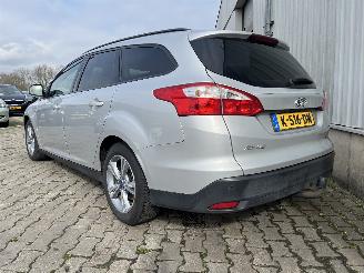 Ford Focus Focus 3 Wagon Combi 1.0 Ti-VCT EcoBoost 12V 125 (M1DA(Euro 5)) [92kW] =
 (02-2012/05-2018) picture 5