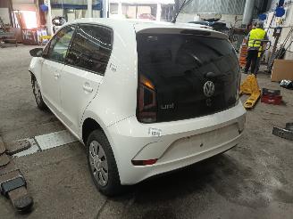 Volkswagen Up! Up! (121) Hatchback 1.0 12V 60 (CHYA) [44kW]  (08-2011/08-2020) picture 4