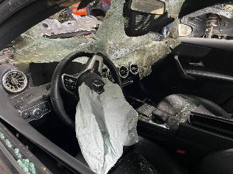 Mercedes A-klasse A (177.0) Hatchback 1.3 A-250 e Turbo 16V (M282.914) [160kW]  (08-2019=
/12-2026) picture 5