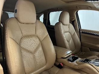 Porsche Cayenne Cayenne II (92A) SUV 3.0 S E-Hybrid 24V (MCG.FA) [306kW]  (05-2011/05-=
2017) picture 15