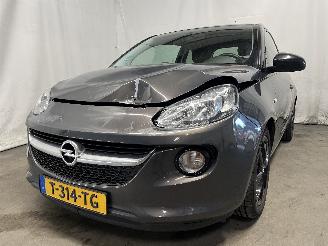 Auto incidentate Opel Adam Adam Hatchback 3-drs 1.4 16V (B14XER(Euro 6)) [74kW]  (10-2012/05-2019=
) 2015/4