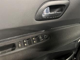 Peugeot 3008 3008 I (0U/HU) MPV 1.6 VTI 16V (EP6C(5FS)) [88kW]  (06-2009/08-2016) picture 14