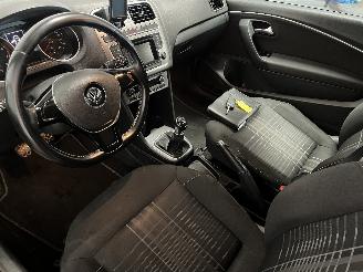 Volkswagen Polo Polo V (6R) Hatchback 1.0 12V BlueMotion Technology (CHYA) [44kW]  (01=
-2014/10-2017) picture 22