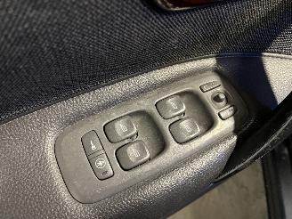 Volvo Xc-70 XC70 (SZ) SUV XC70 2.4 T 20V (B5244T3) [147kW]  (03-2000/09-2002) picture 12