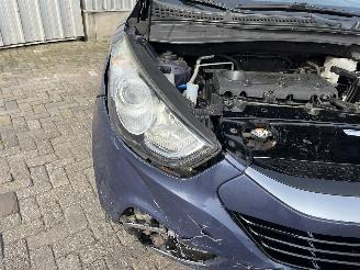 Hyundai Ix35 iX35 (LM) SUV 2.0 16V (G4KD) [120kW]  (01-2010/08-2013) picture 13