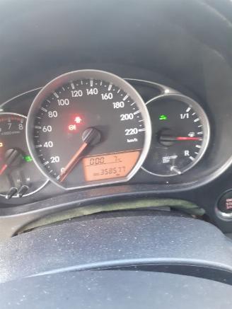 Toyota Verso Verso S MPV 1.33 16V Dual VVT-I (1NRFE) [73kW]  (11-2010/10-2016) picture 2