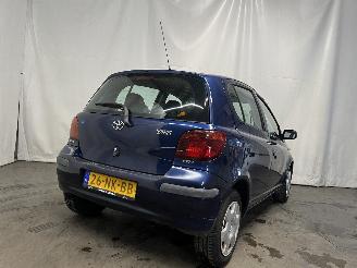 Toyota Yaris Yaris (P1) Hatchback 1.3 16V VVT-i (2SZFE) [64kW]  (04-2002/09-2005) picture 5