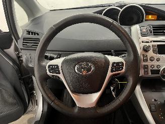 Toyota Verso Verso MPV 1.8 16V VVT-i (2ZRFAE) [108kW]  (04-2009/08-2018) picture 20