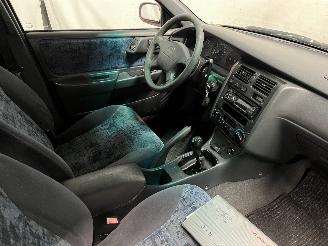 Toyota Carina Carina E (T19) Liftback 2.0 GLi 16V (3SFE) [98kW]  (04-1992/09-1997) picture 12