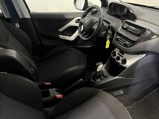 Peugeot 208 208 I (CA/CC/CK/CL) Hatchback 1.0 Vti 12V PureTech (EB0(ZMZ)) [50kW]  =
(03-2012/12-2019) picture 9