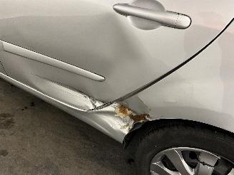 Renault Modus Modus/Grand Modus (JP) MPV 1.2 16V TCe (D4F-786(D4F-H7)) [76kW]  (04-2=
011/12-2012) picture 7