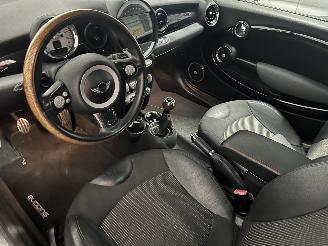 Mini Mini Mini (R56) Hatchback 1.6 16V Cooper S (N14-B16A) [128kW]  (10-2006/02-=
2010) picture 13
