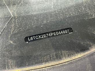 Lynk & Co 01 01 SUV 1.5 PHEV (B2APHEV) [192kW]  (07-2018/...) picture 6