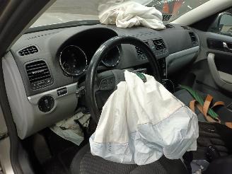 Skoda Yeti Yeti (5LAC) SUV 1.2 TSI 16V (CBZB) [77kW]  (09-2009/05-2015) picture 5