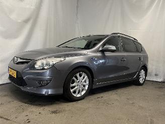 Hyundai I-30 i30 Crosswagon (WWH) Combi 1.4 CVVT 16V (G4FA) [80kW]  (11-2009/06-201=
2) picture 2