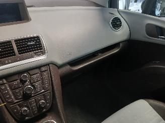 Opel Meriva Meriva (B) MPV 1.3 CDTI 16V (A13DTE(Euro 5)) [70kW]  (06-2010/11-2014)= picture 15