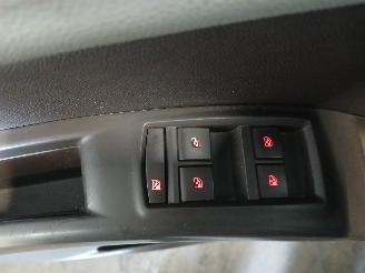 Opel Meriva Meriva (B) MPV 1.3 CDTI 16V (A13DTE(Euro 5)) [70kW]  (06-2010/11-2014)= picture 12