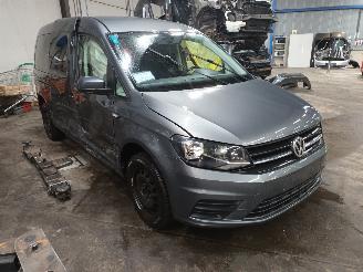 Volkswagen Caddy Caddy Combi IV MPV 2.0 TDI 102 (DFSD) [75kW]  (05-2015/09-2020) picture 2
