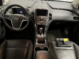 Opel Ampera Ampera Hatchback 1.4 16V (A14XFL(Euro 5)) [63kW]  (11-2011/03-2015) picture 16