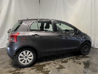 Toyota Yaris Yaris II (P9) Hatchback 1.3 16V VVT-i (2SZFE) [64kW]  (08-2005/11-2010=
) picture 6