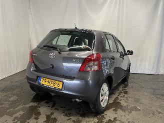 Toyota Yaris Yaris II (P9) Hatchback 1.3 16V VVT-i (2SZFE) [64kW]  (08-2005/11-2010=
) picture 5