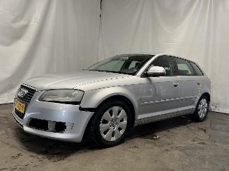 Audi A3 A3 Sportback (8PA) Hatchback 5-drs 1.9 TDI (BLS) [77kW]  (09-2004/05-2=
010) picture 3