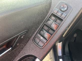 Mercedes R-klasse R (W251) MPV 3.5 350 V6 24V 4-Matic (M272.967) [200kW]  (08-2005/12-20=
12) picture 13