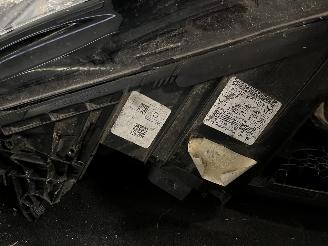 Mercedes C-klasse C Estate (S205) Combi C-63 S,Edition 1 AMG 4.0 V8 Biturbo (M177.980) [=
375kW]  (10-2015/02-2021) picture 19