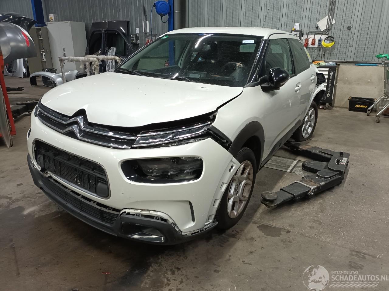 Citroën C4 C4 Cactus (0B/0P) Hatchback 5-drs 1.2 PureTech 110 12V (EB2ADT(HNP)) [=
81kW]  (09-2014/...)