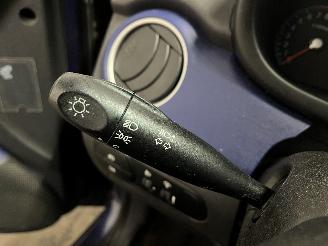 Hyundai I-10 i10 (F5) Hatchback 1.2i 16V (G4LA) [57kW]  (11-2008/12-2011) picture 14