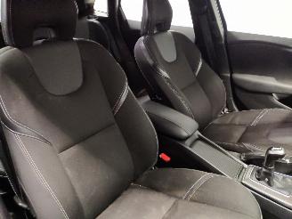 Volvo V-40 V40 (MV) Hatchback 5-drs 2.0 D2 16V (D4204T8(Euro 6b)) [88kW]  (02-201=
5/08-2019) picture 8